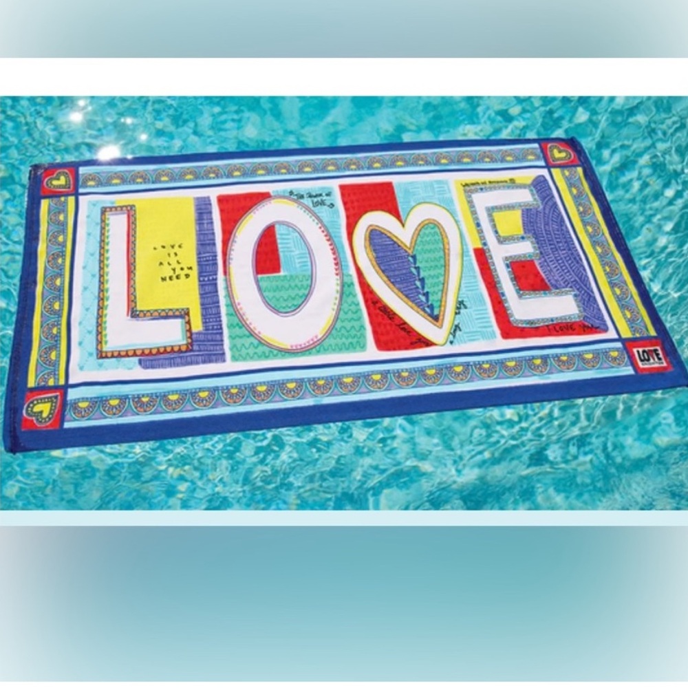 Brighton Women’s Bright Colorful Endless Summer‎ Full Size Towel
